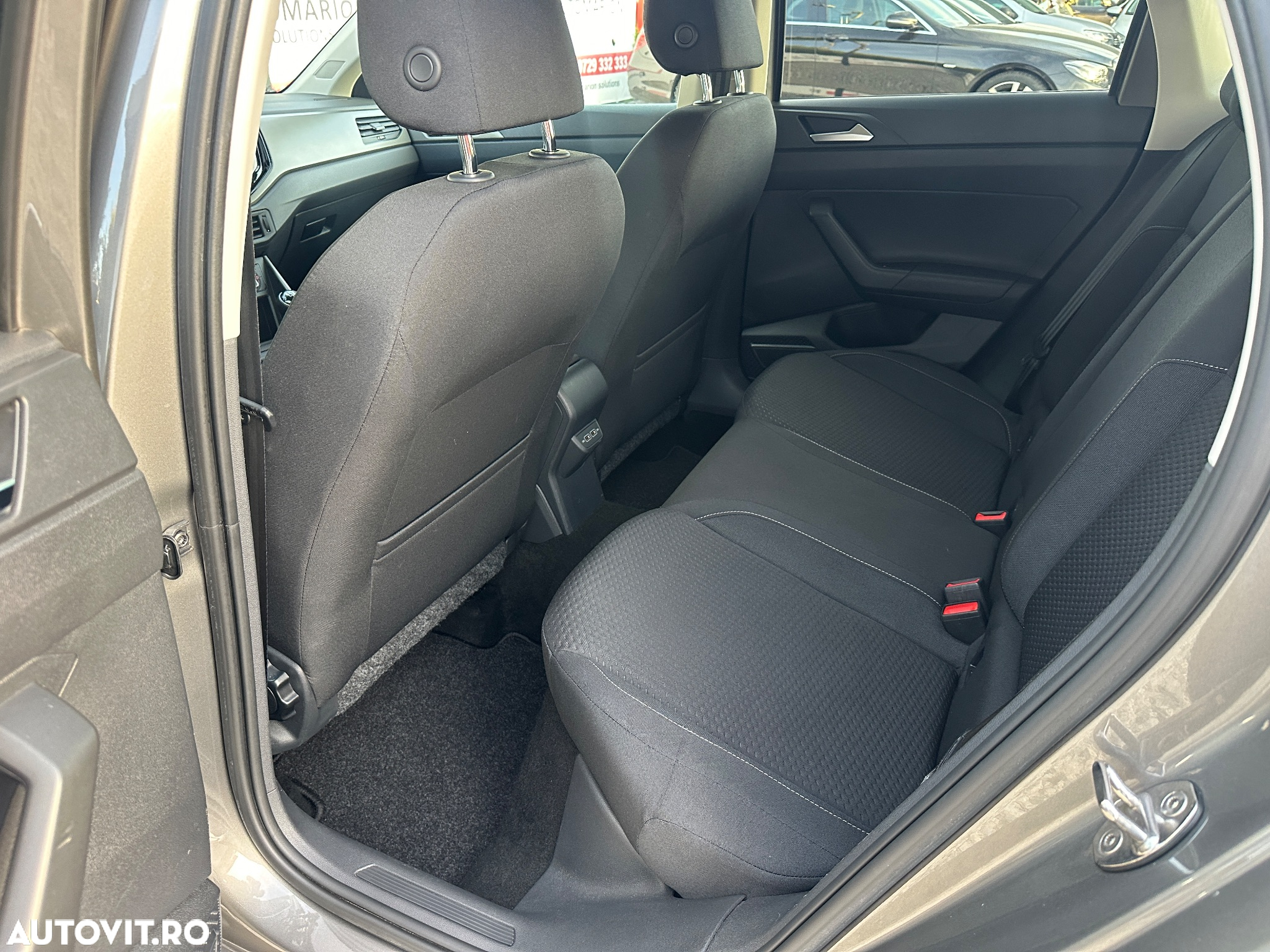 Volkswagen Polo 1.6 TDI Comfortline - 18