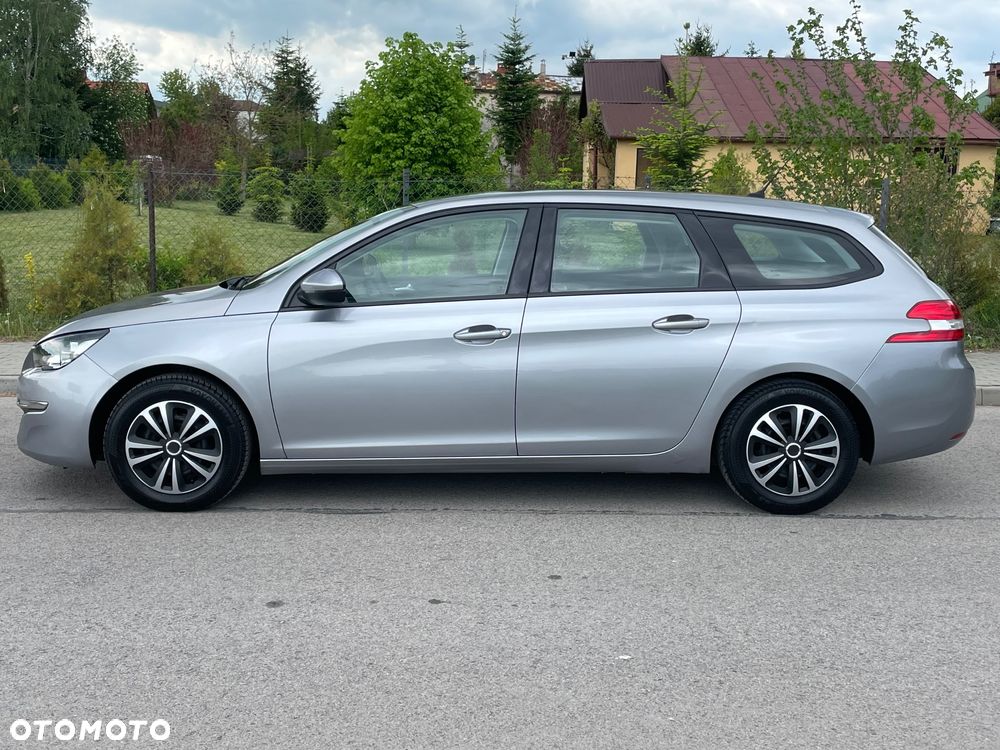 Peugeot 308 e-HDi 115 Stop & Start Allure - 24
