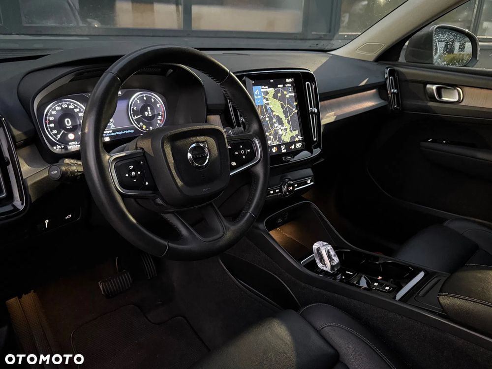 Volvo XC 40 - 5