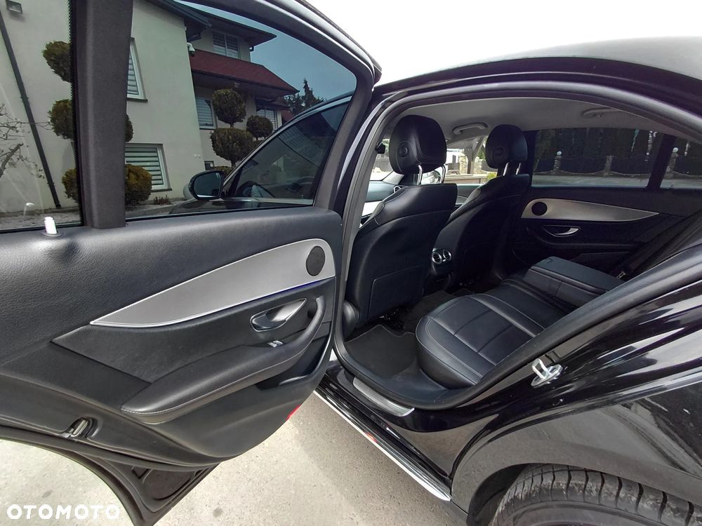 Mercedes-Benz Klasa E 200 d 9G-TRONIC Avantgarde - 25