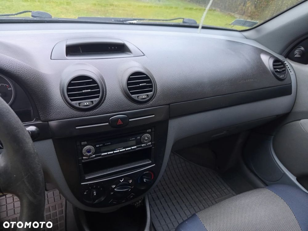 Chevrolet Lacetti - 7