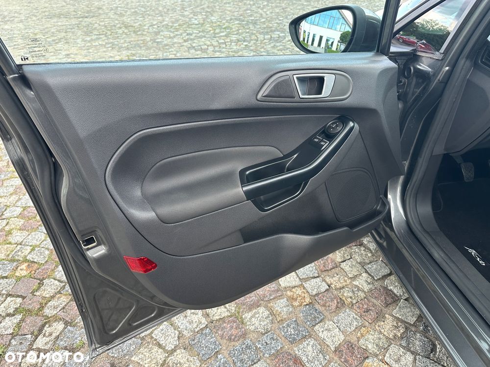 Ford Fiesta - 18