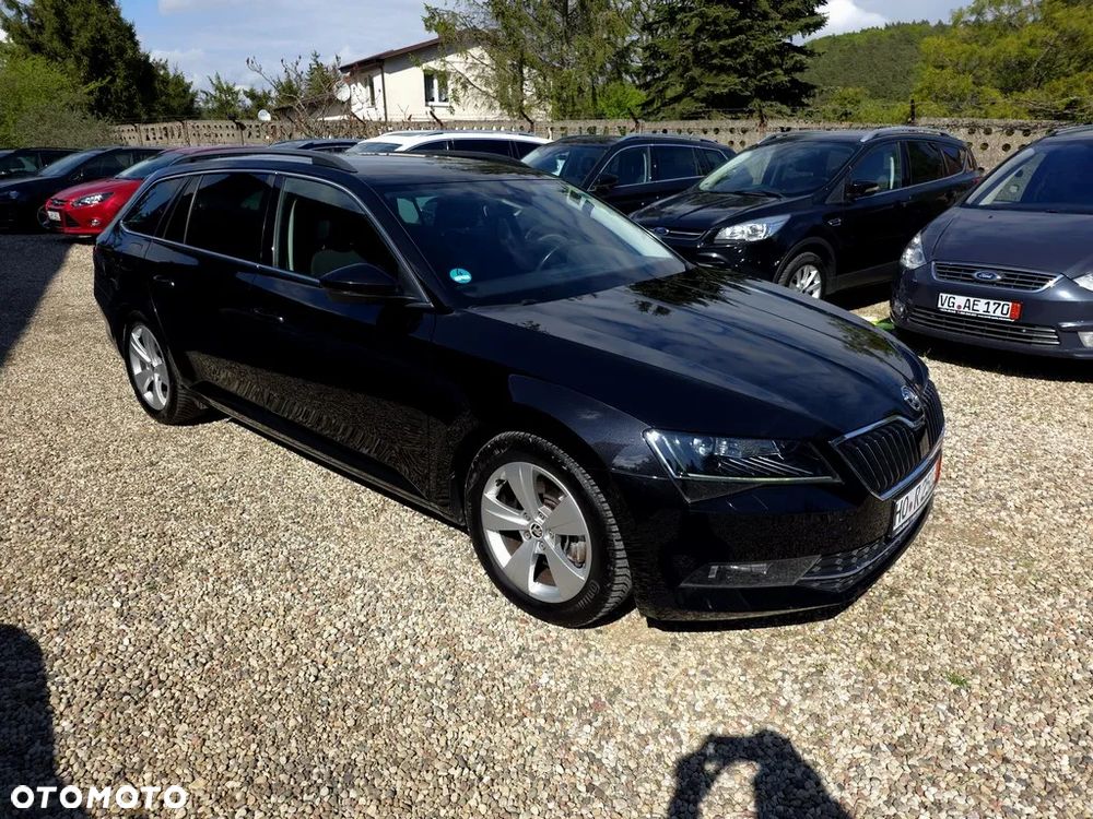 Skoda Superb 2.0 TDI Style DSG - 2