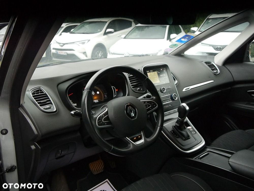 Renault Scenic ENERGY TCe 140 EDC LIMITED - 25