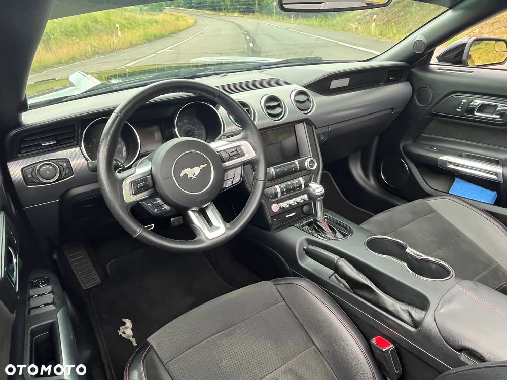 Ford Mustang Convertible 5.0 Ti-VCT V8 GT - 23