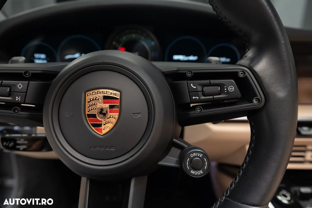 Porsche 911 Turbo PDK - 32