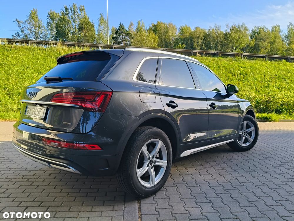 Audi Q5 40 TFSI quattro S tronic - 4