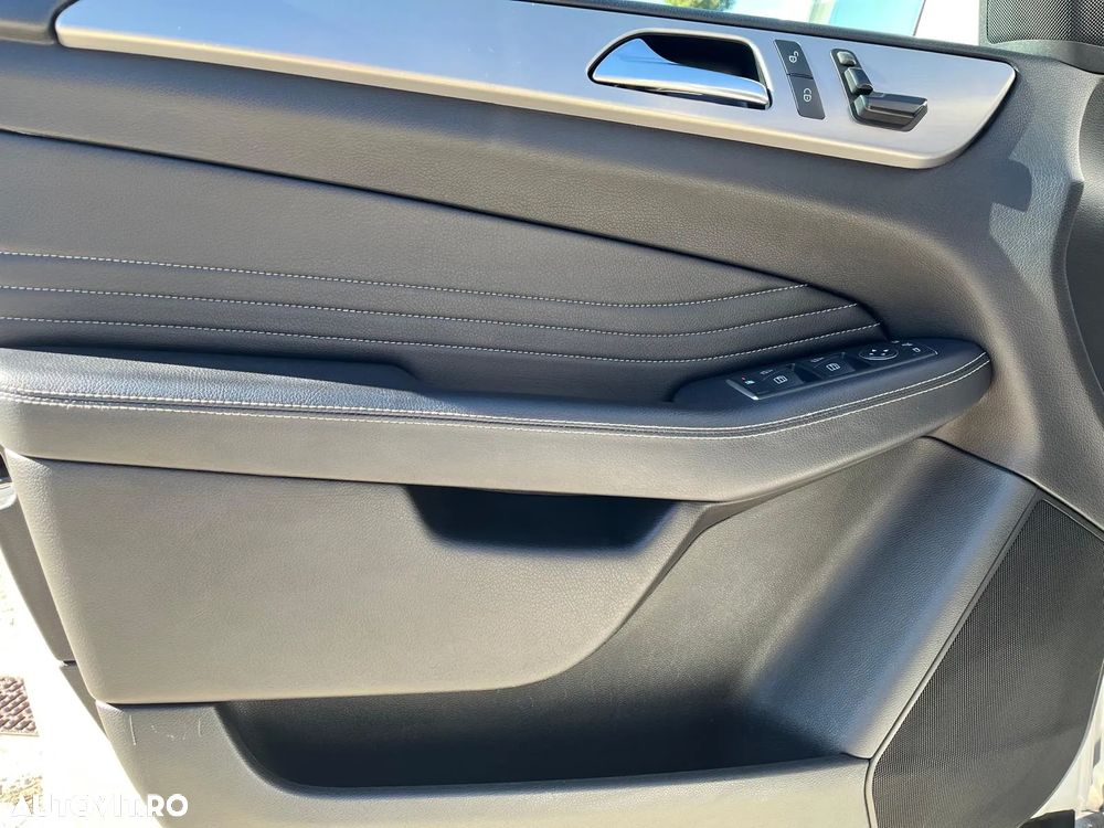 Mercedes-Benz ML 250 BlueTec 4MATIC Aut - 11