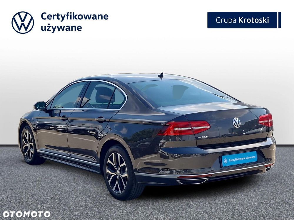 Volkswagen Passat 2.0 TDI SCR Highline - 5