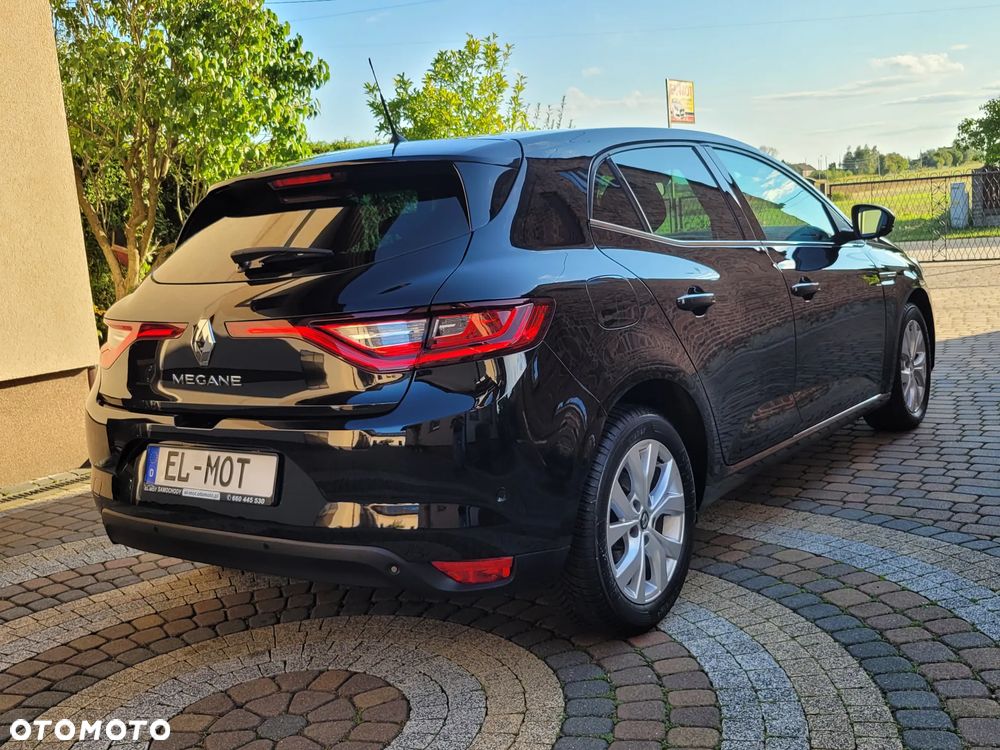 Renault Megane ENERGY TCe 140 EDC LIMITED - 12