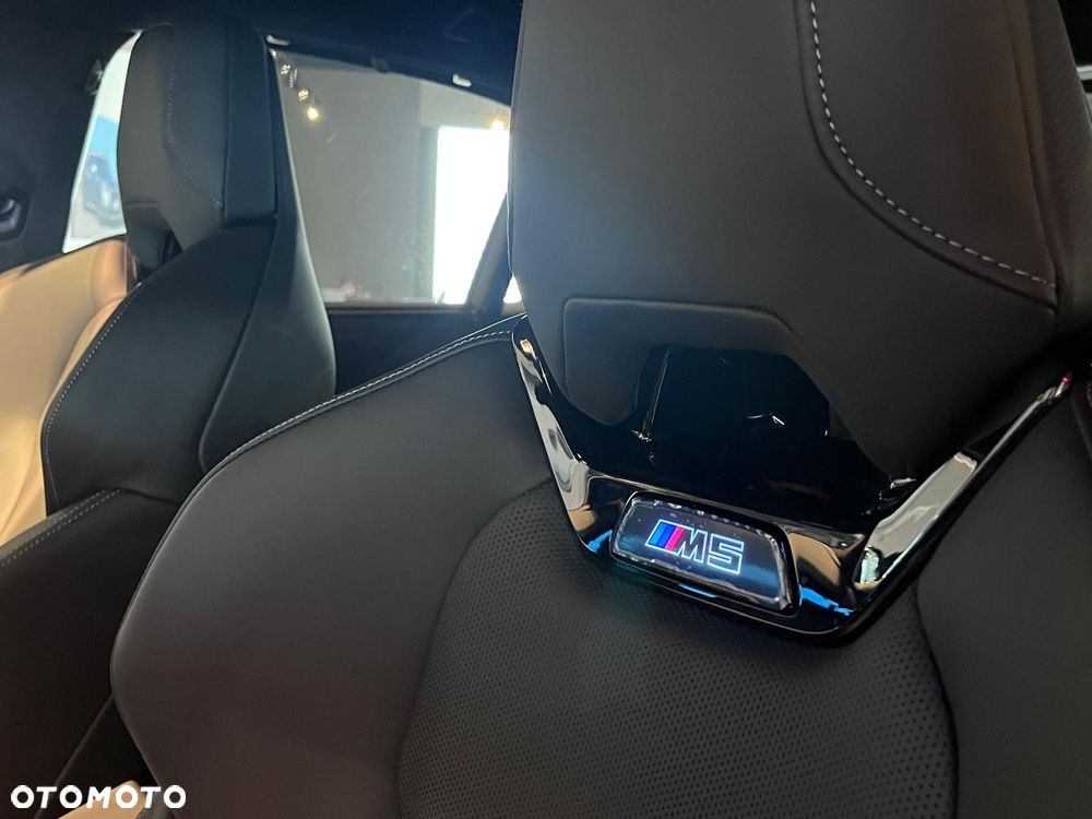 BMW M5 PHEV - 15