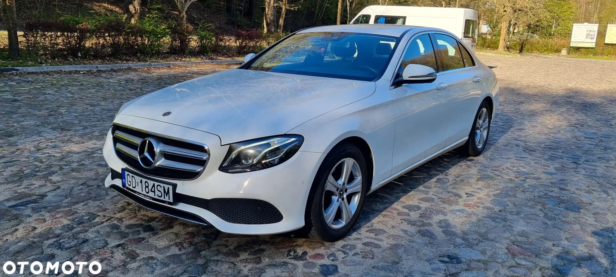 Mercedes-Benz Klasa E 200 9G-TRONIC - 1