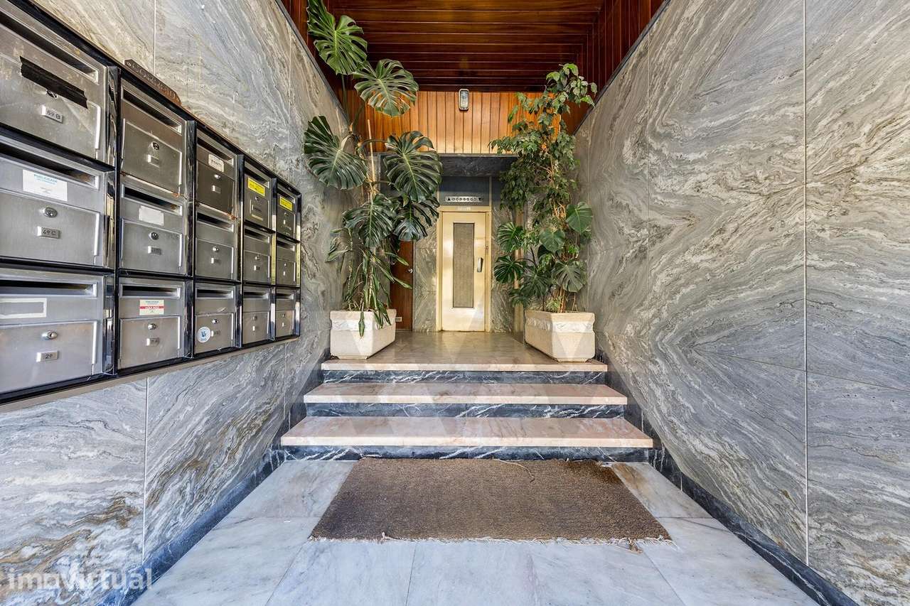 Apartamento Rua Arco do Carvalhão - Grande imagem: 3/22
