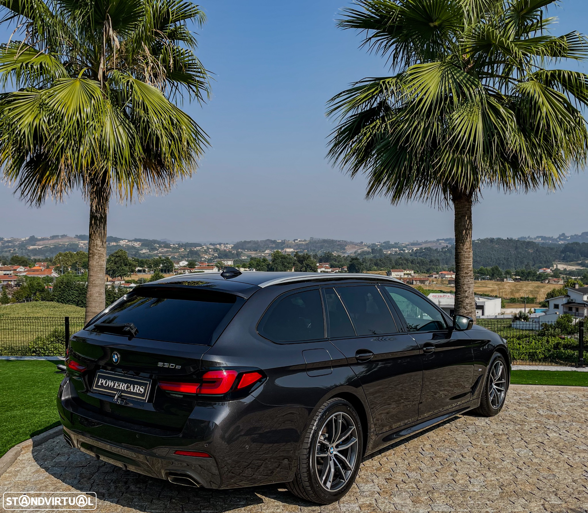 BMW 530 e Pack Desportivo M - 16