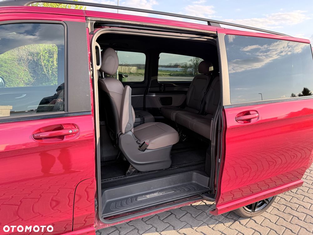Mercedes-Benz Klasa V 250 d 4-Matic Avantgarde 9G-Tronic (d³ugi) - 14