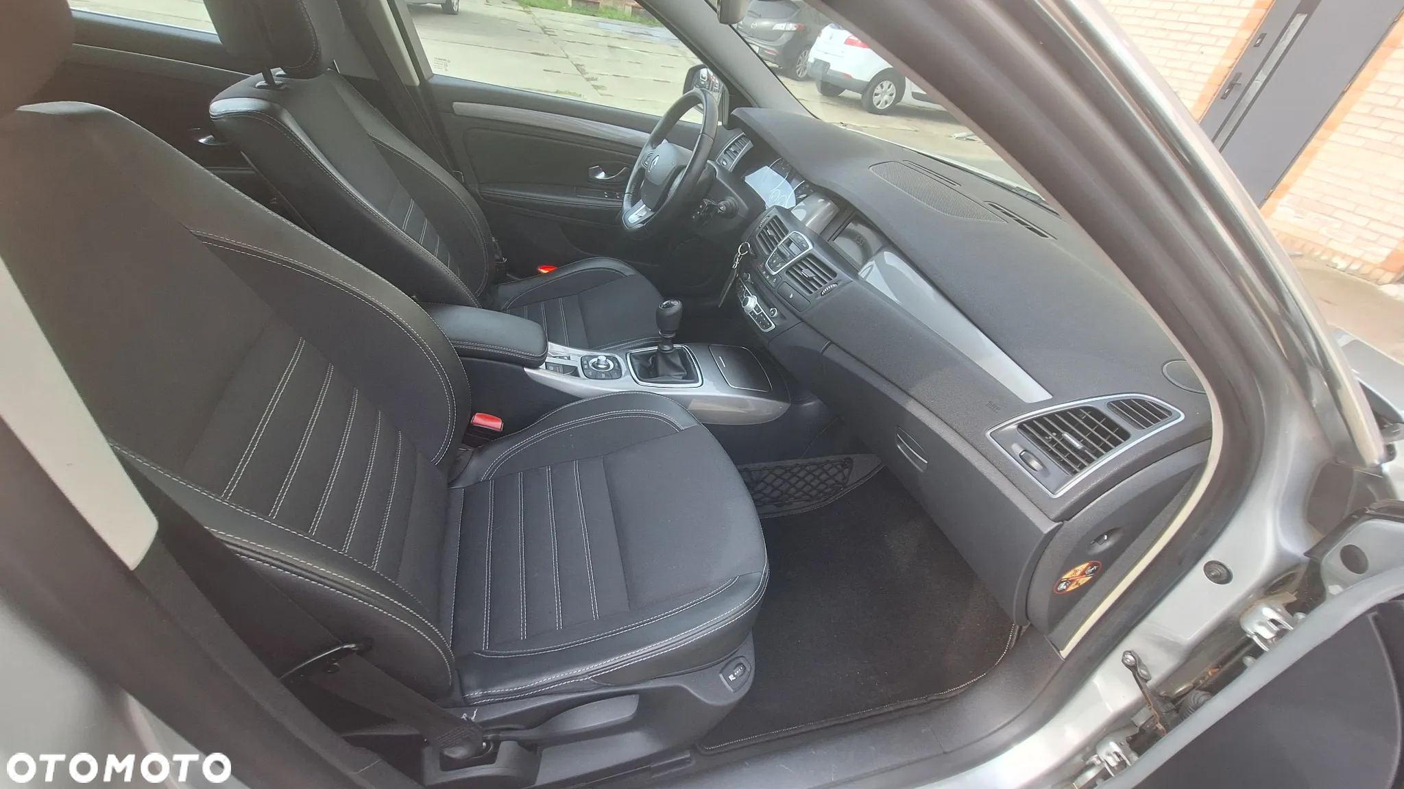 Renault Laguna 1.5 dCi Exception - 10