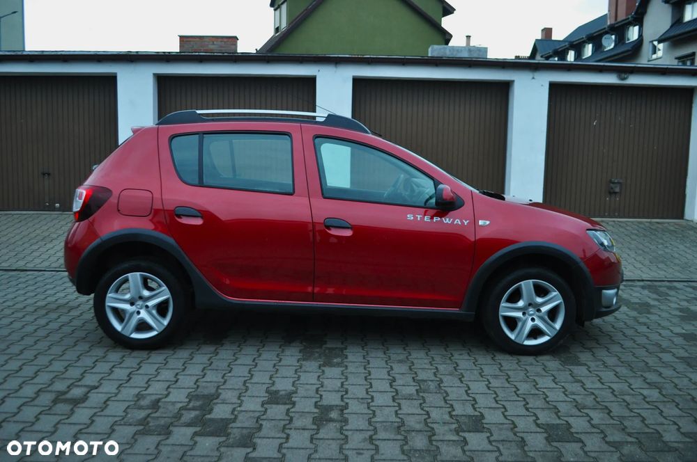 Dacia Sandero Stepway TCe 90 Prestige - 4