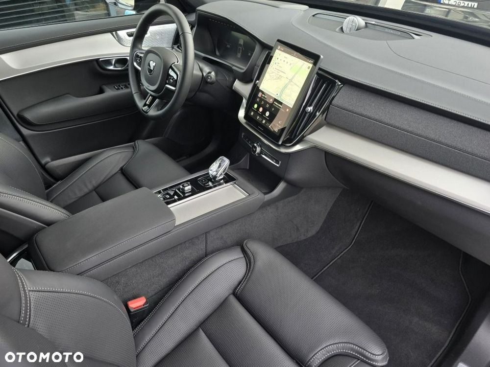 Volvo XC 90 T8 AWD Plug-In Hybrid Ultra Black Edition 7os - 11