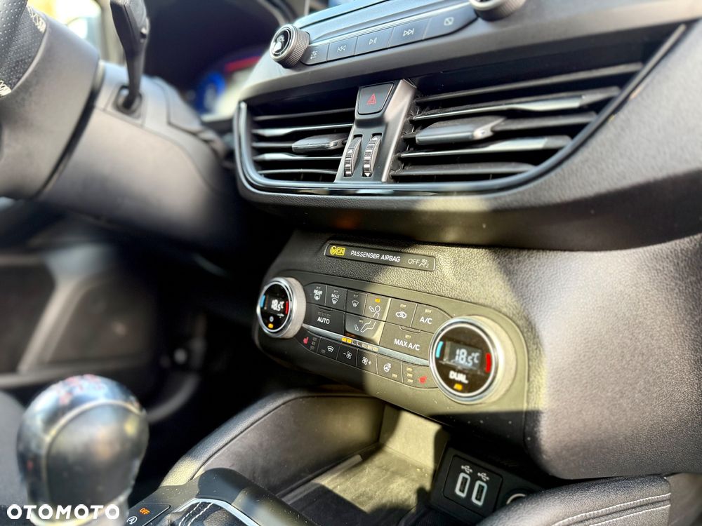Ford Focus SW 2.0 EcoBlue ST - 20
