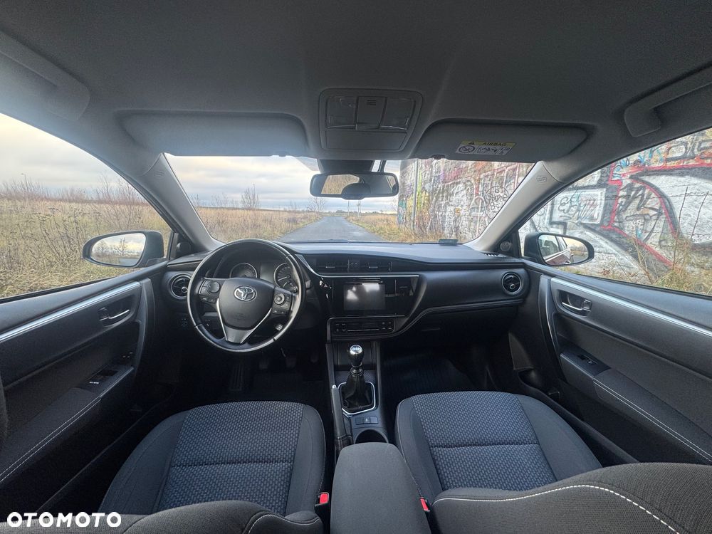 Toyota Corolla 1.6 Premium EU6 - 5