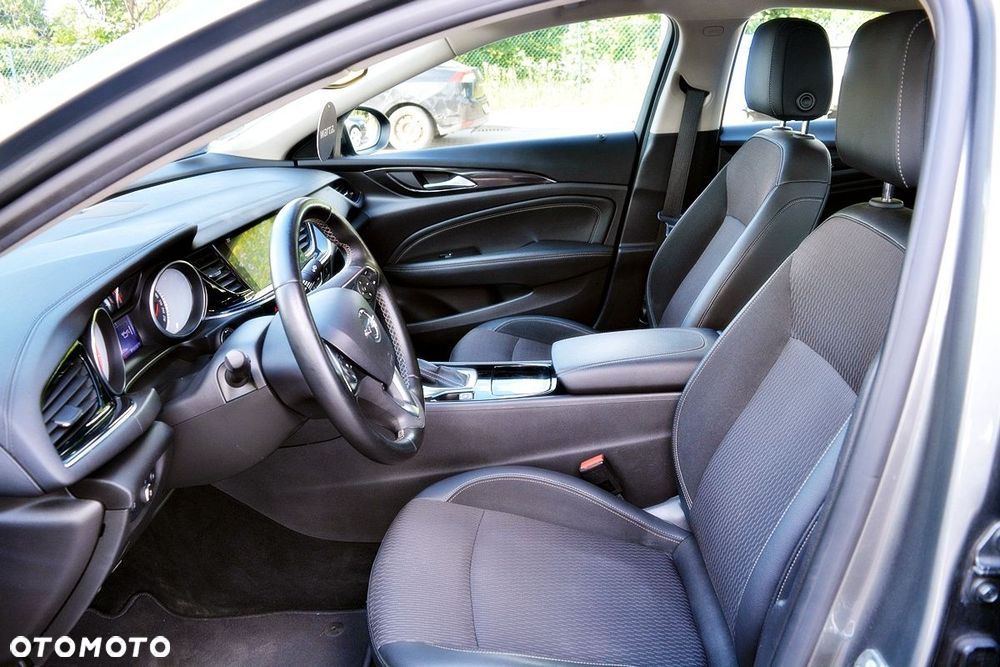 Opel Insignia - 7