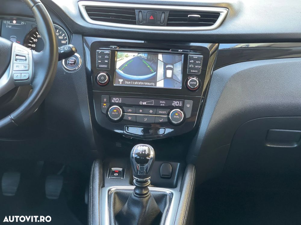 Nissan Qashqai 1.5 DCI TEKNA - 10