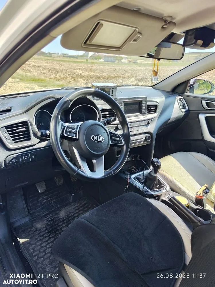 Kia Ceed - 3