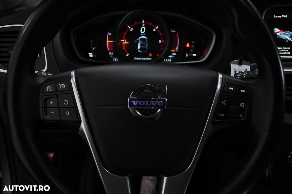 Volvo V40 - 17