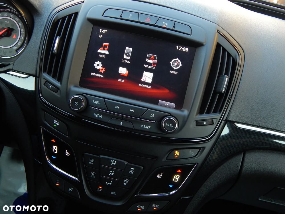 Opel Insignia 1.4 T Cosmo S&S - 24