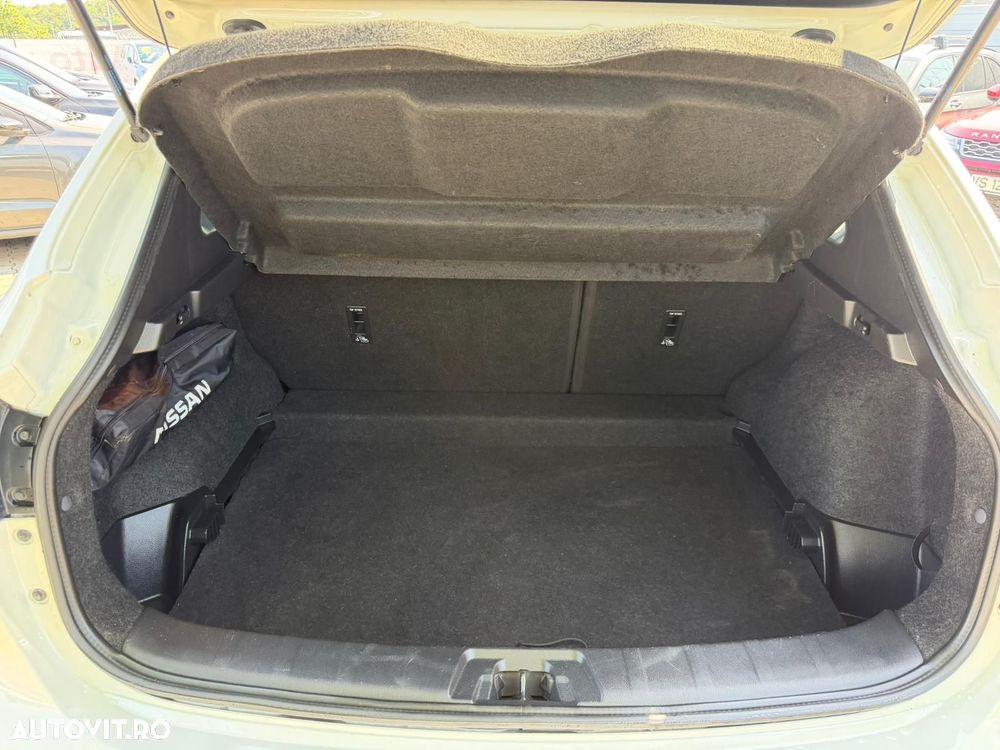Nissan Qashqai - 23