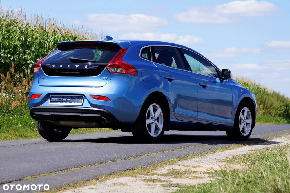 Volvo V40 - 6