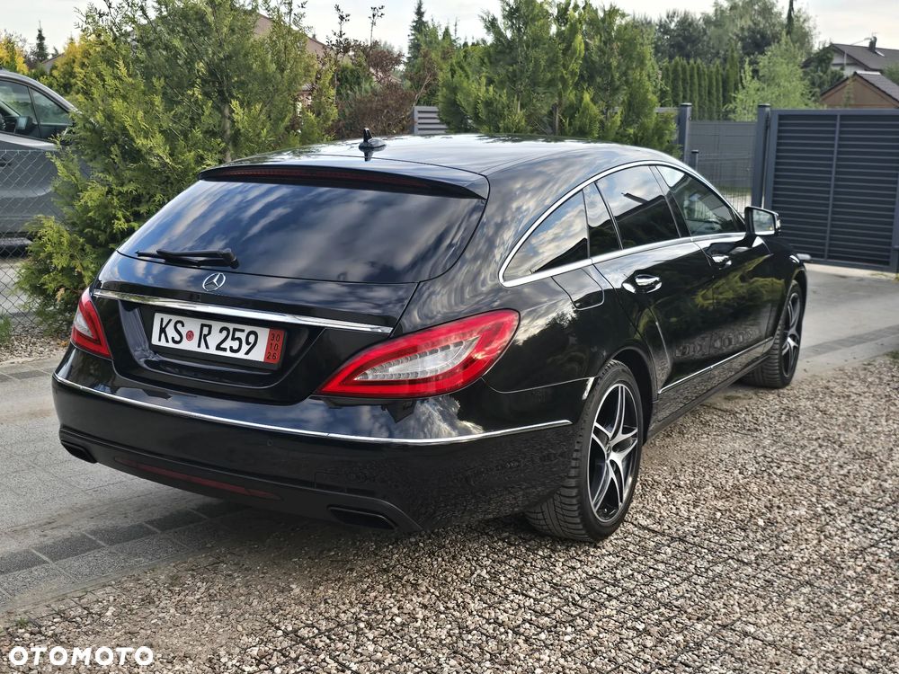 Mercedes-Benz CLS 350 CDI 4Matic 7G-TRONIC Edition 1 - 11