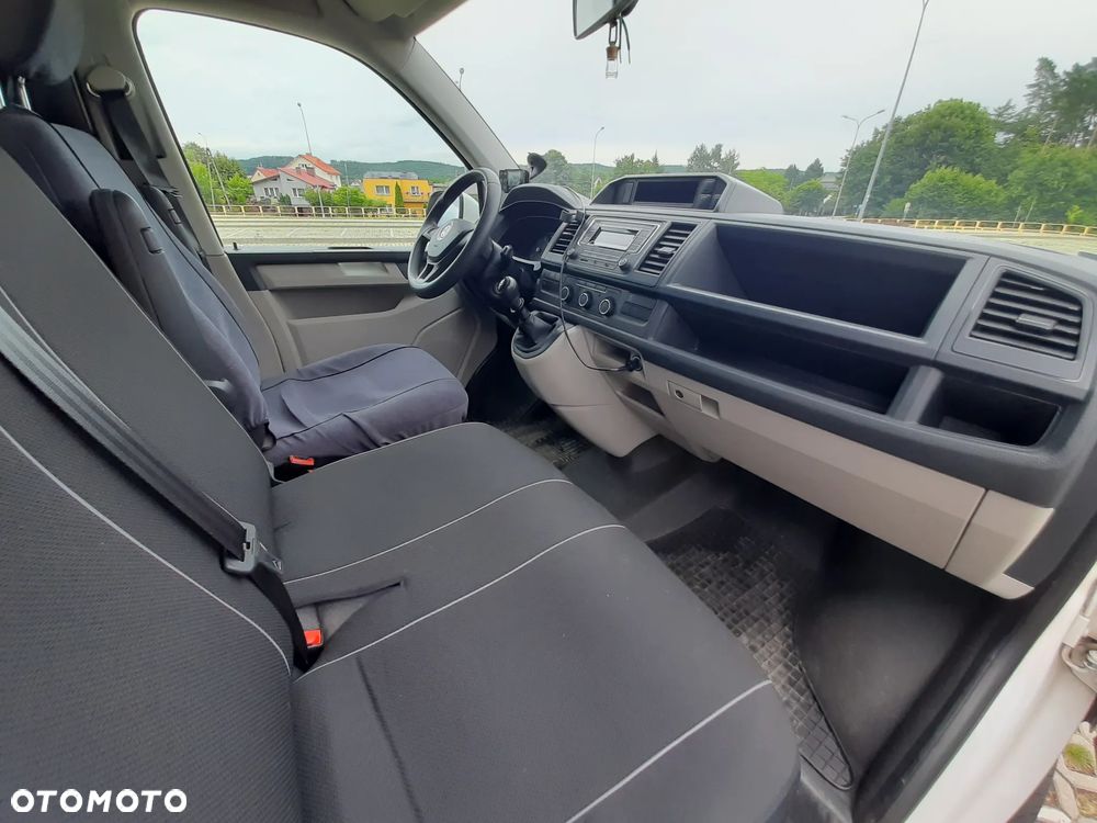 Volkswagen Transporter L2H2 4Motion - 24