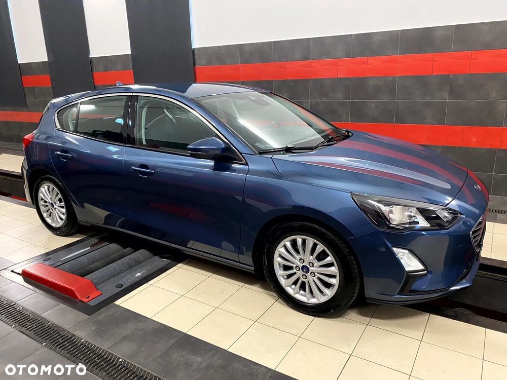 Ford Focus 1.5 EcoBlue Start-Stopp-System COOL&CONNECT DESIGN - 4