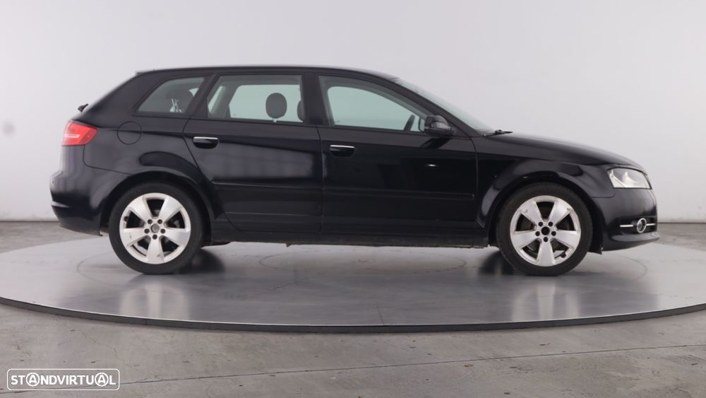Audi A3 Sportback 2.0 TDI DPF Attraction - 8