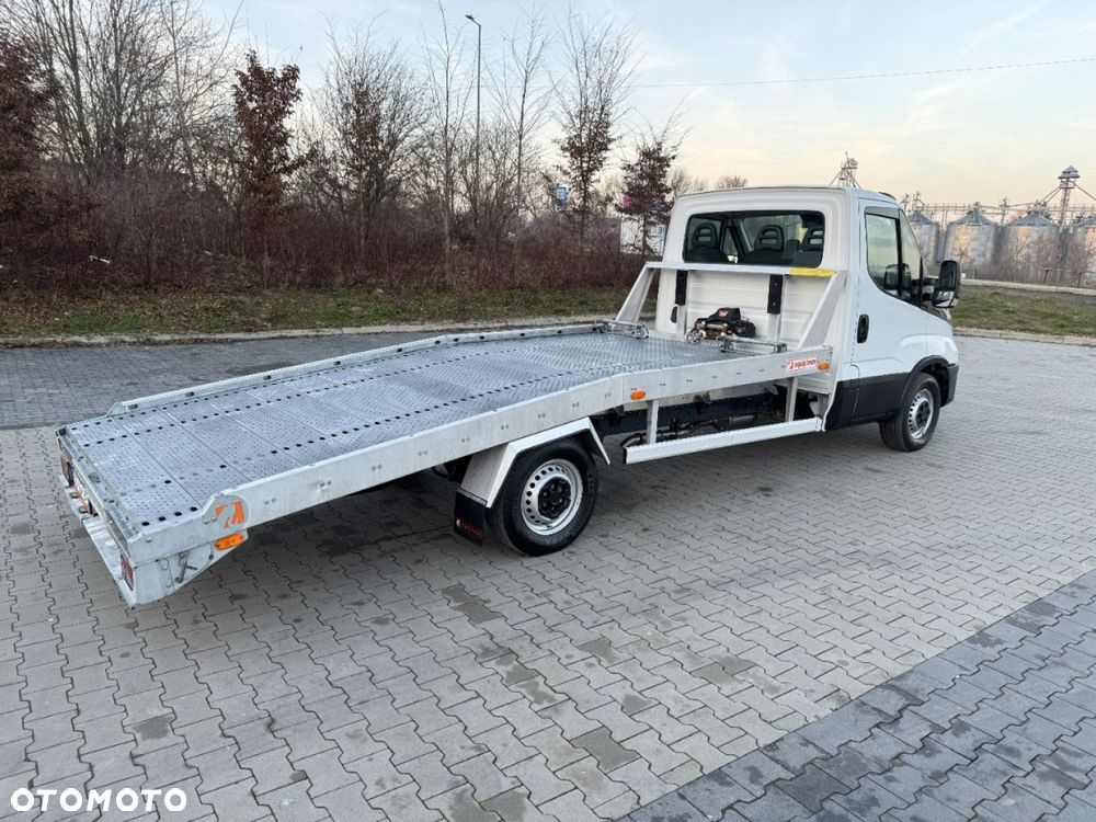 Iveco Daily - 16