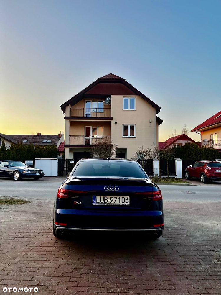 Audi S4 Limousine - 4