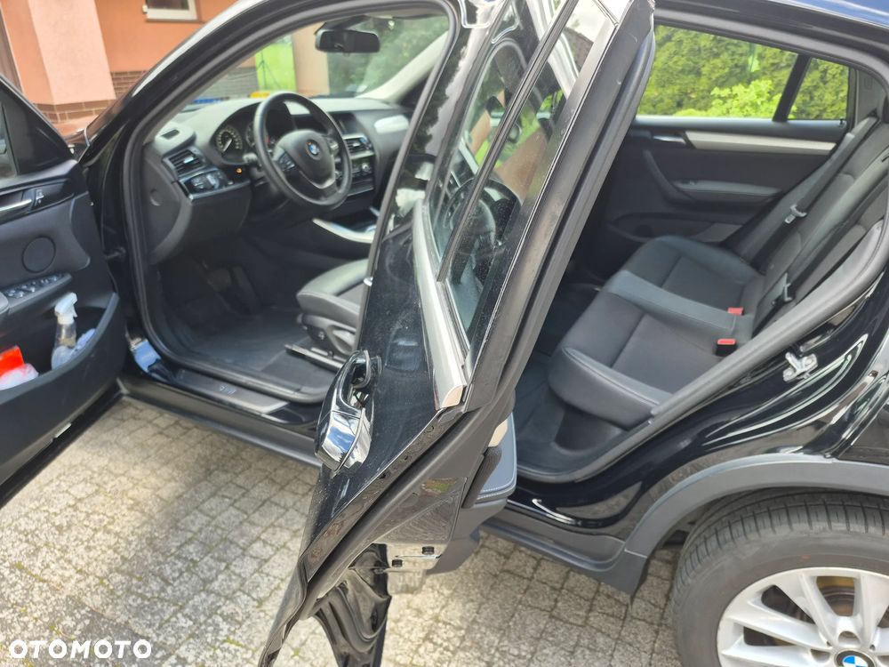 BMW X4 xDrive20d Advantage - 14