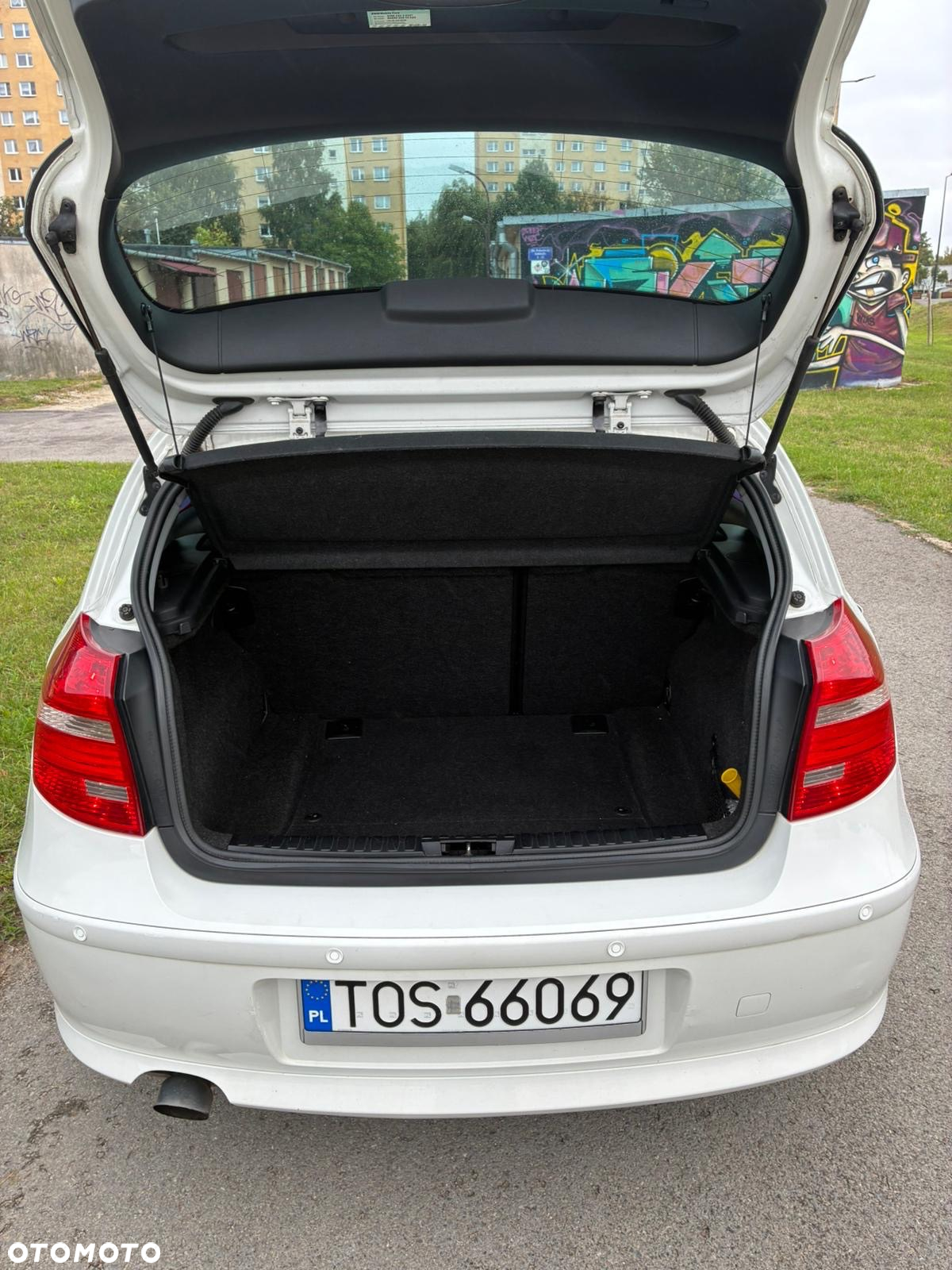BMW Seria 1 116i - 16