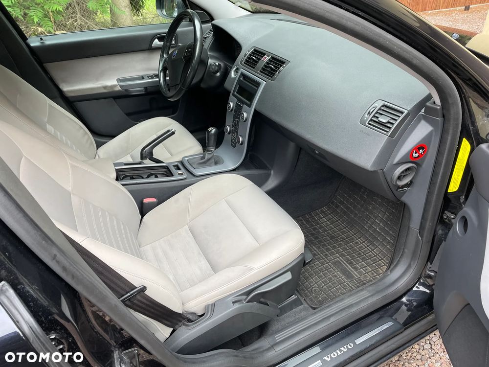 Volvo S40 1.6D DPF Momentum - 4
