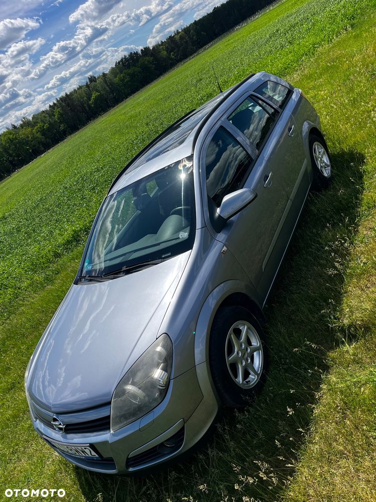Opel Astra 1.6 Sport - 9