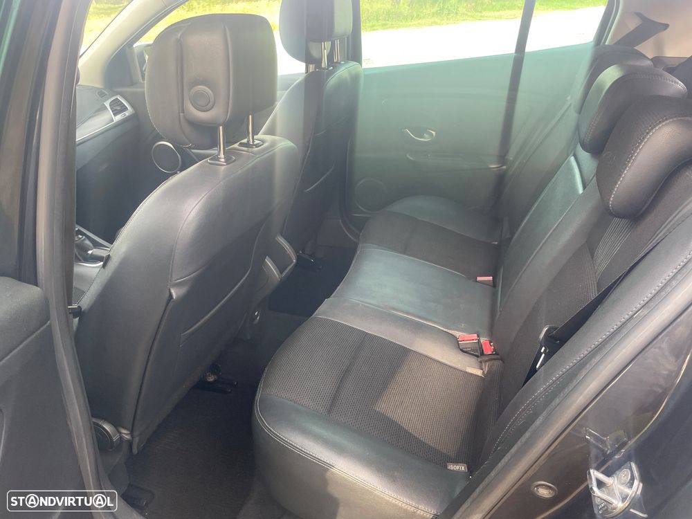 Renault Mégane 1.5 dCi Luxe - 17