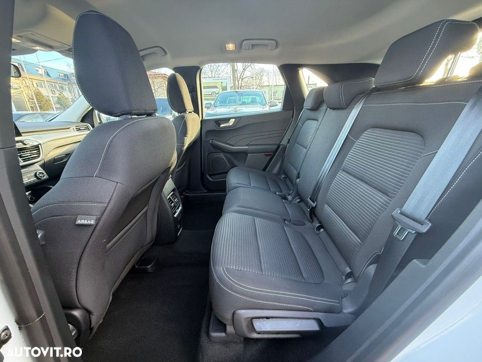 Ford Kuga 2.5 Duratec PHEV Titanium - 22