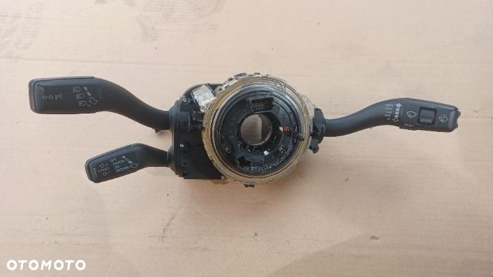 PRZEŁĄCZNIK TAŚMA SEAT EXEO 8E0953549Q - 1