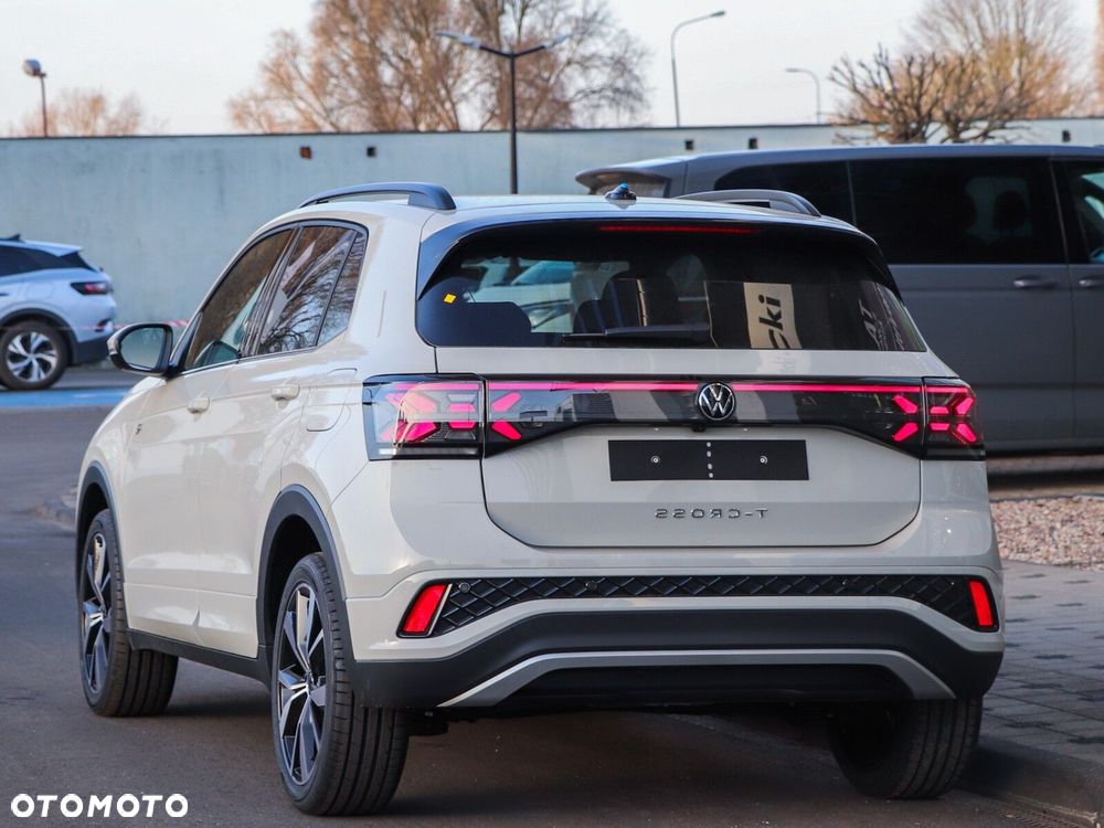 Volkswagen T-Cross - 4