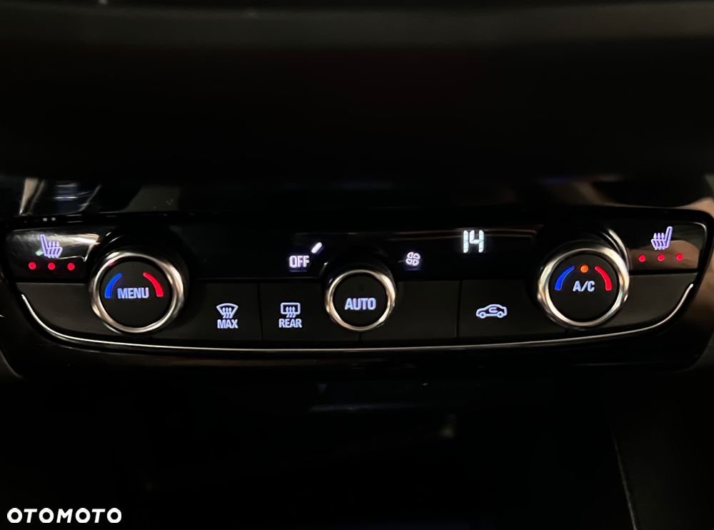 Opel Corsa 1.5 D Elegance S&S - 24