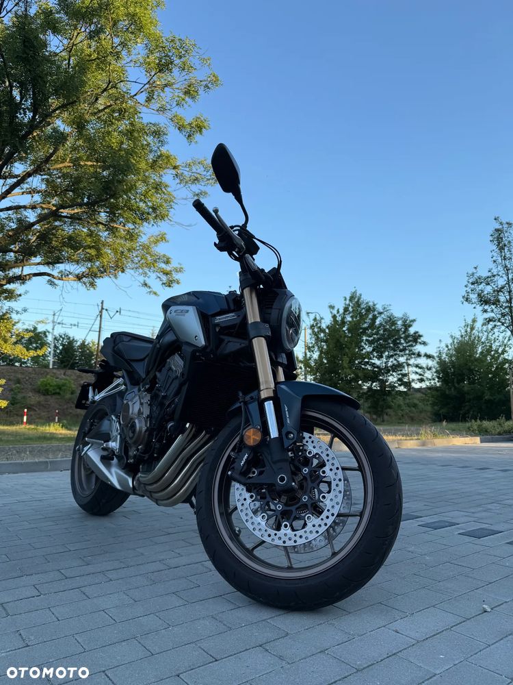 Honda CB - 17