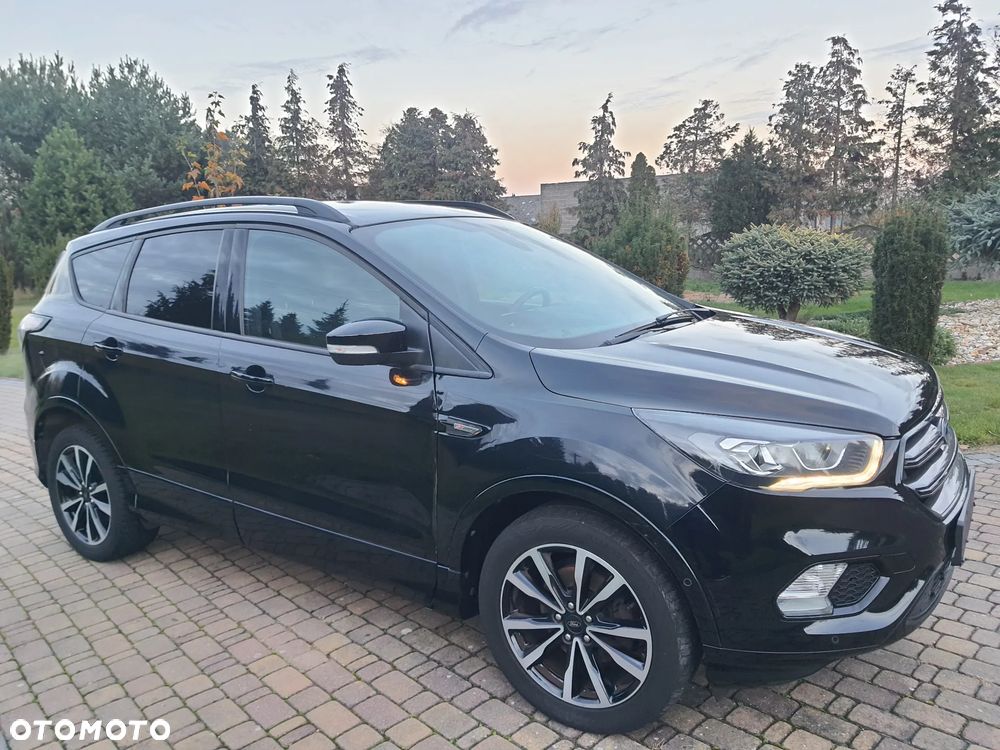 Ford Kuga - 4