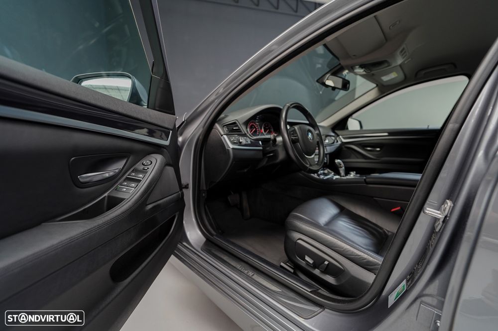 BMW 520 d Auto - 26