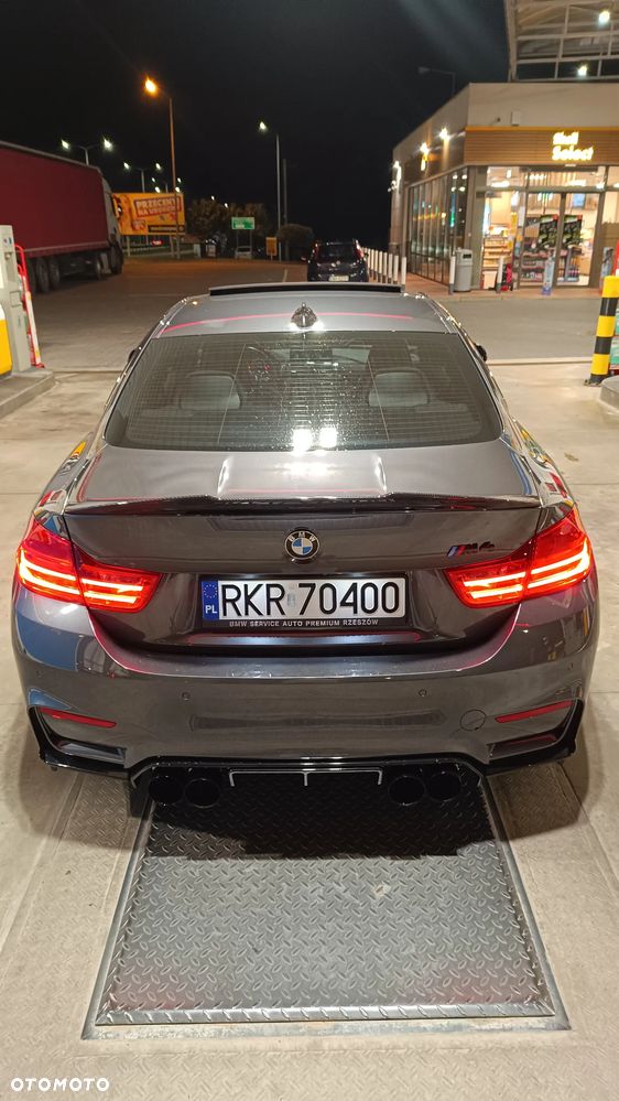 BMW M4 Coupe DKG - 3